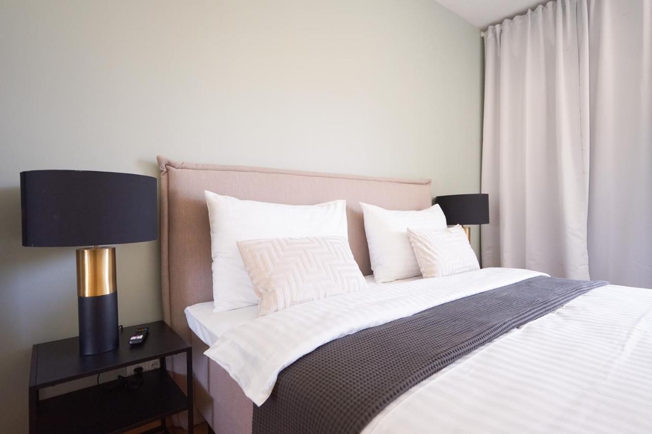 Exclusive 2-Bedroom Condo With Pool & Balcony Viena Exterior foto